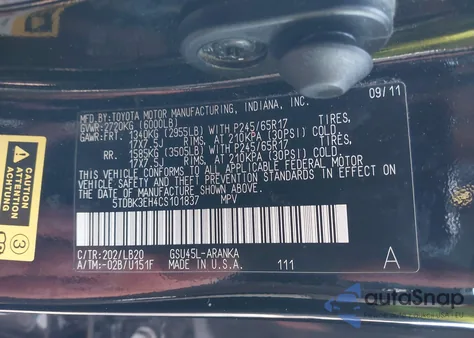 2012 Toyota Highlander Se V6 z USA, uszkodzony, nr VIN 5TDBK3EH4CS101837